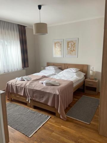 Alice Vendeghaz Bed & Breakfast Калоча Екстериор снимка